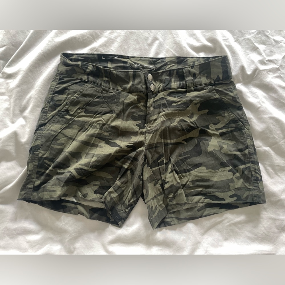 Columbia shorts
